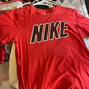 Unisex Nike shirt